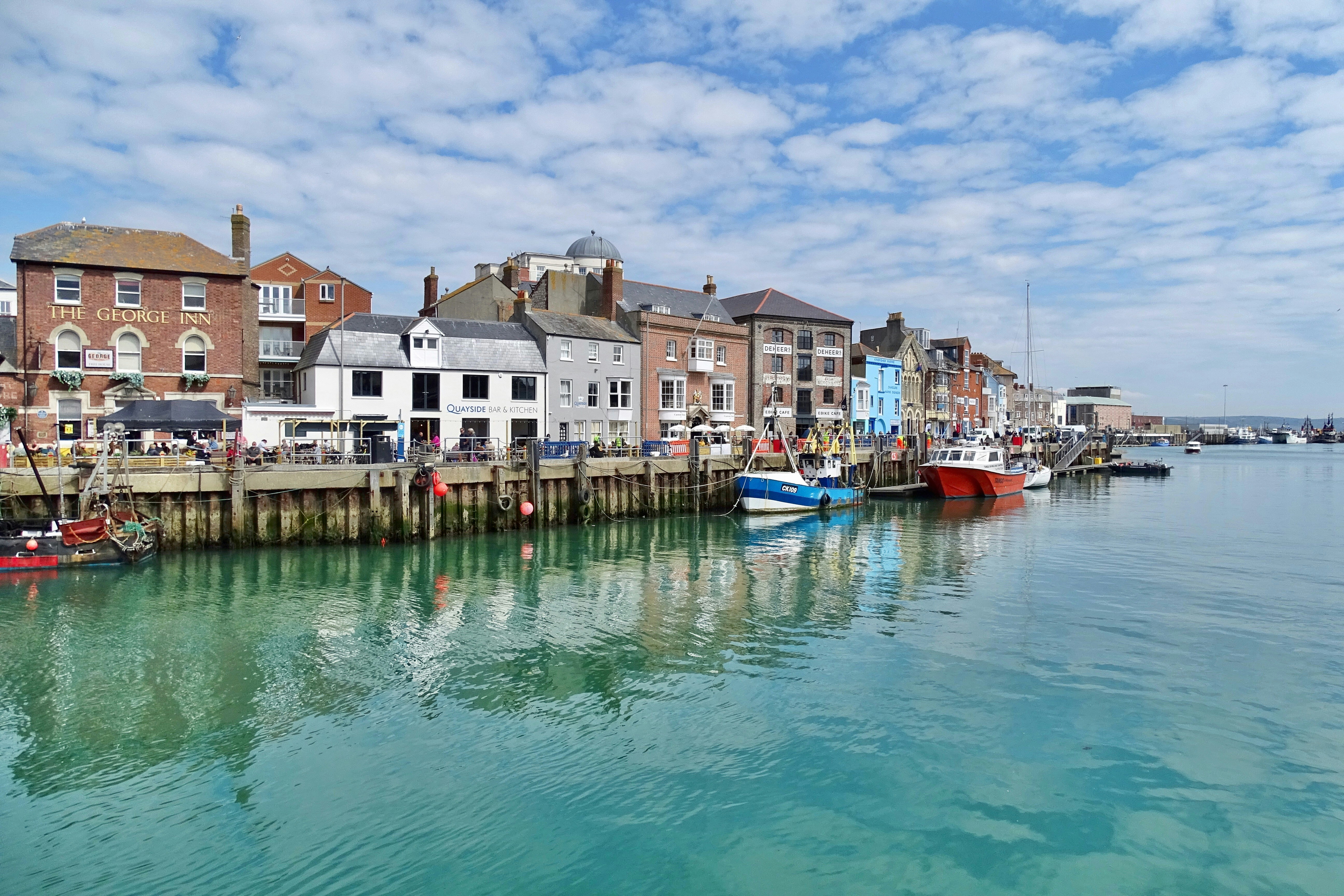 Weymouth appliance repair hero image